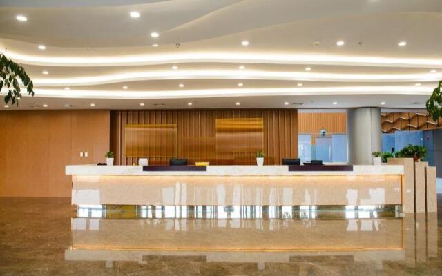 GreenTree Eastern Rizhao High Speed Railway Station Hotel
