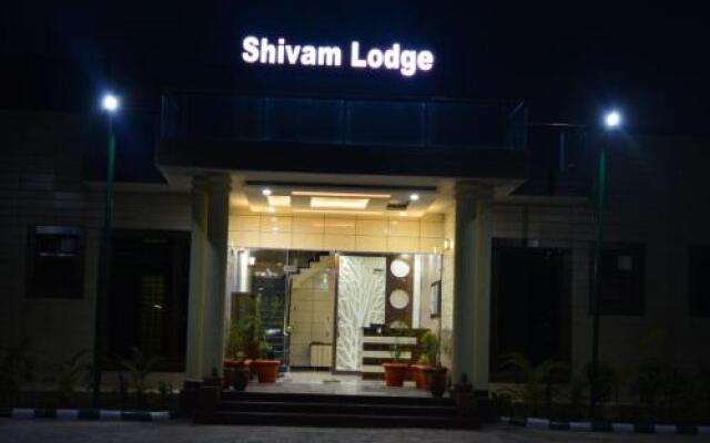 Shivam Lodge