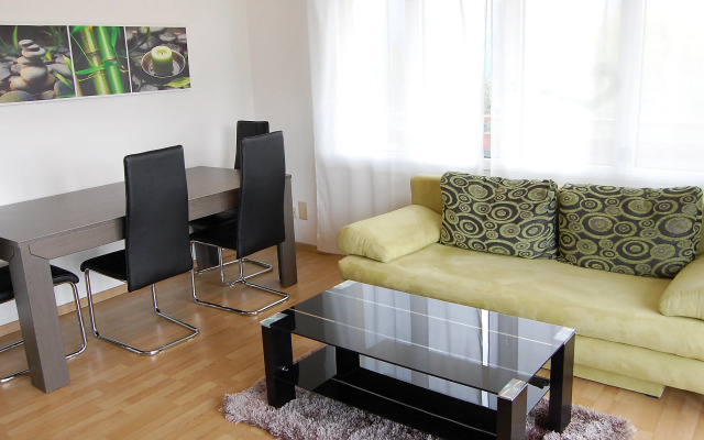 Apartment Les Arolles A1