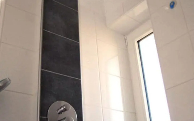 D Wilting in the House