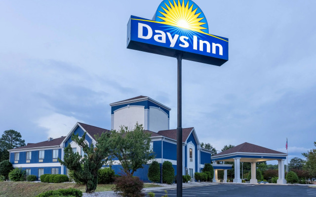 Super 8 By Wyndham Strongsville/Cleveland