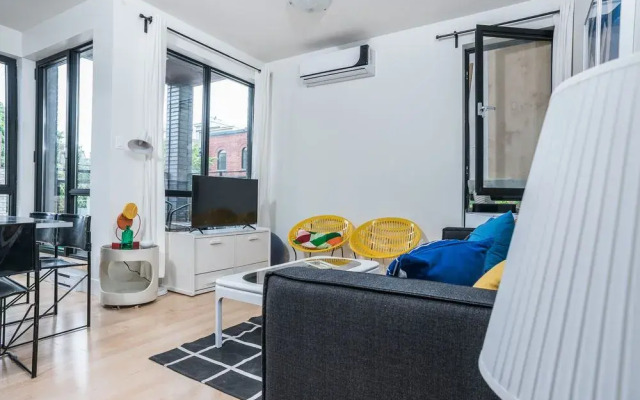 Airy 4BR in Plateau by Sonder