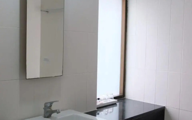 S2 Hotel