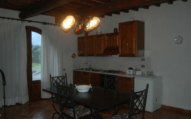 Tasteful Apartment in Gambassi Terme With Pool