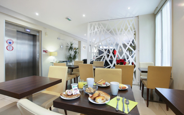 Hotel Gabriel Issy