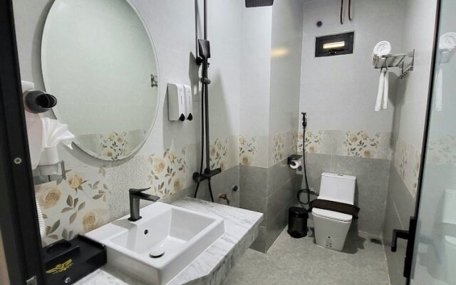Nam Hong Hotel