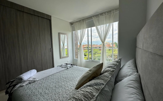 Nirvana ApartaHotel