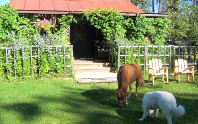Teepee Meadows Guest Cottages