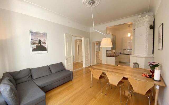 City center 2BR 81m2 Nordic design in Jugend house