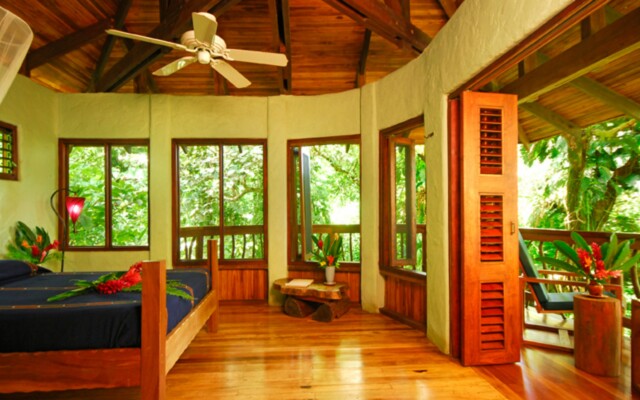 Playa Nicuesa Rainforest Lodge