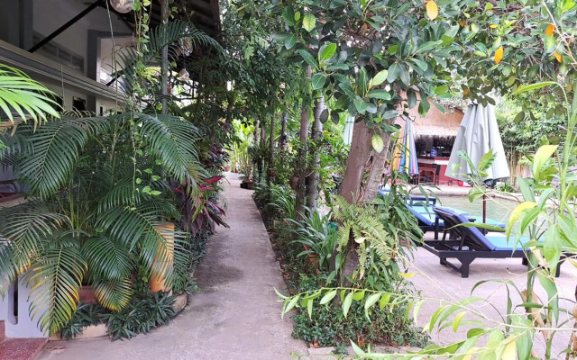 The Golden Gecko Villa