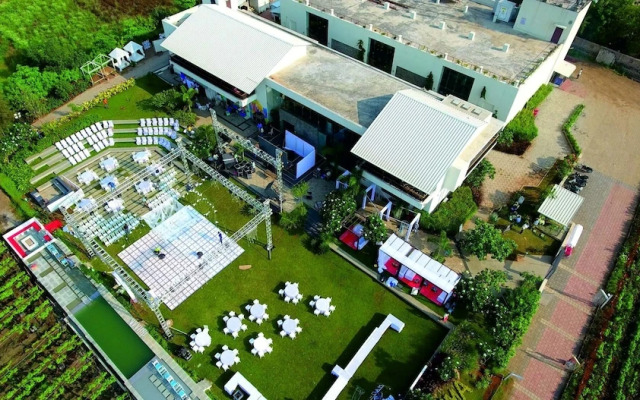 Regenta Resort Soma Vine Village
