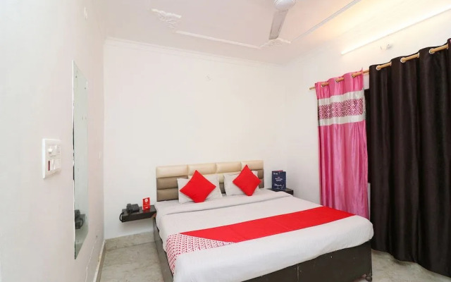 OYO 24137 Hotel Himalayan Village