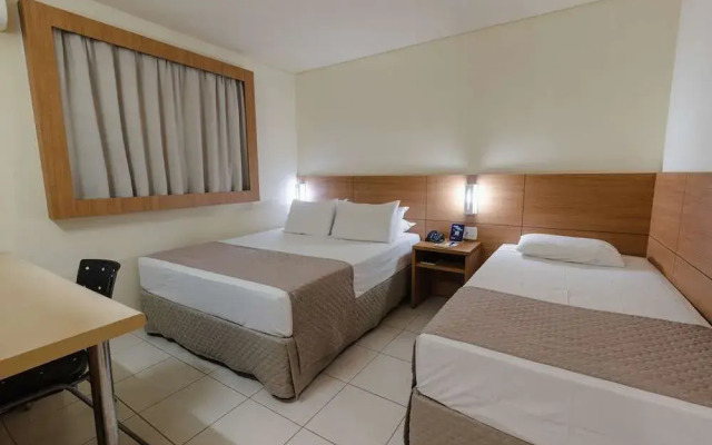 Hotel Caiua Express