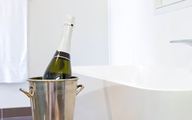 Beach & Bay Holiday House