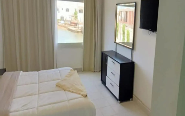 Hurgadian Luxurious Villa Adan El Mamsha Long and Short Term