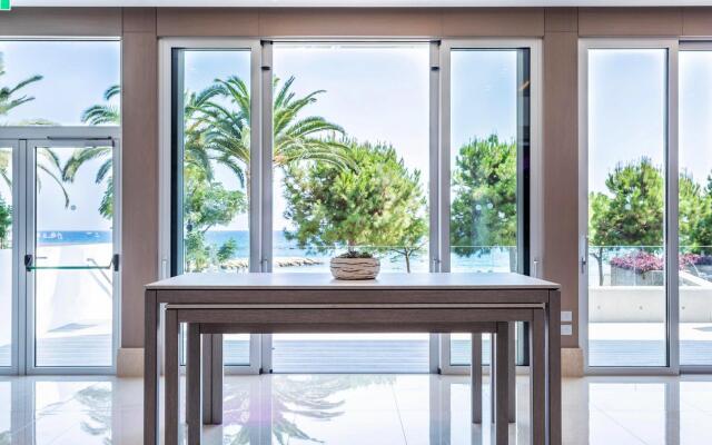 Crowne Plaza Limassol by IHG