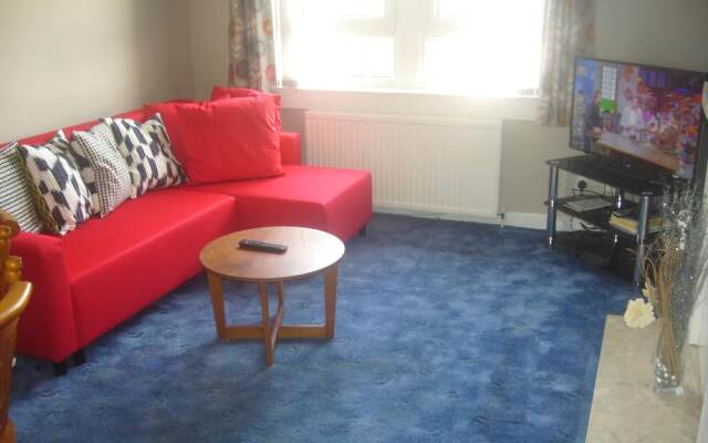 Dragon - McCulloch House 2 Bedroom Home