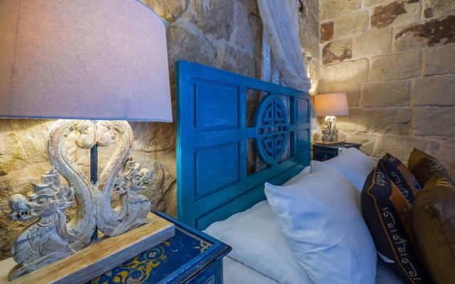 Chapel 5 Suites