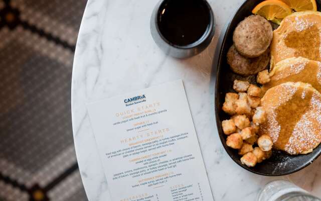 Cambria Hotel Boston Somerville