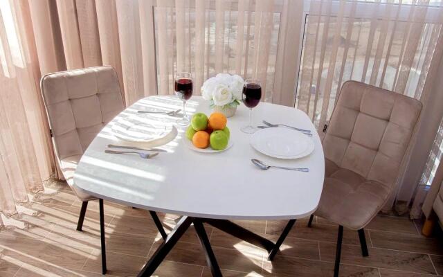 4 Сезона в микрорайоне Дружба 5/2