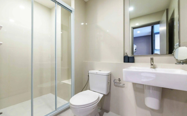 The Base Central Pattaya by Favstay