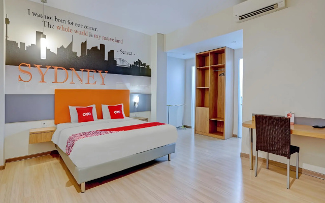 Super OYO Capital O 3905 Graha 100 Guest House Syariah – Guest Rooms – Surabaya