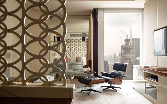 Jumeirah Emirates Towers Dubai