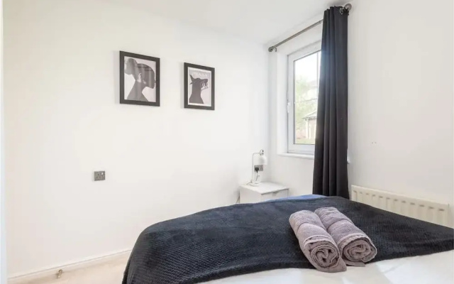 2bed-ground Floor-free Parking