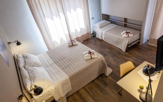 Five Rooms Brolo