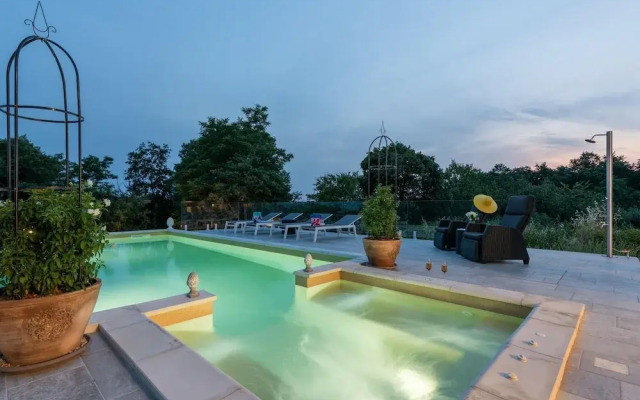 Modern Villa With Swimming Pool and Fenced Garden