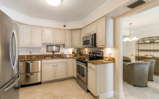 Longboat Key 46 - 2 Br Condo