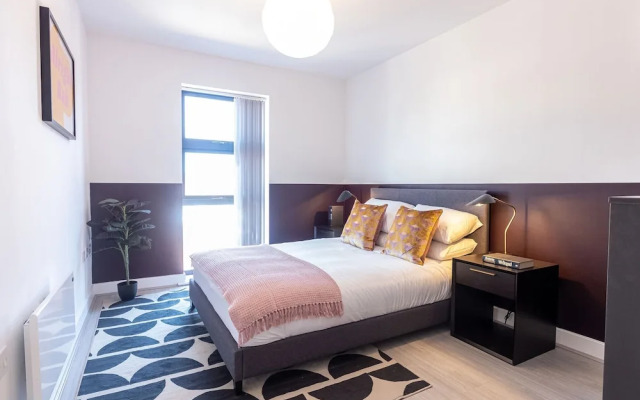 Victoria Square Two-bed Accommodation by Belvilla