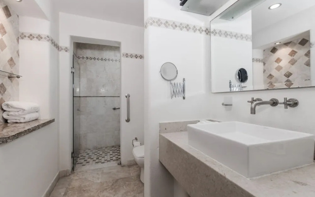 Zafiro Beach Boutique Resort