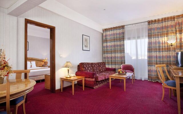 Al Rabea Hotel