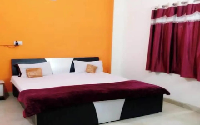 Goroomgo New Ashiyana Palace Varanasi