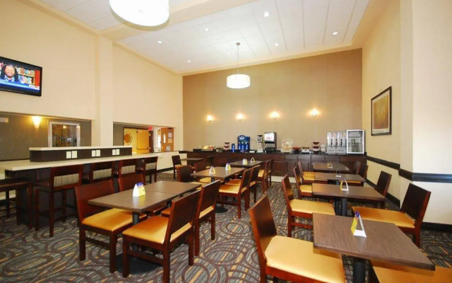 Best Western Plus Newark/Christiana Inn