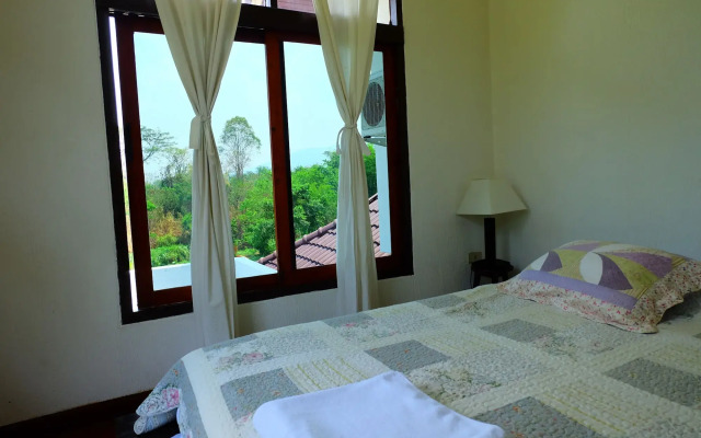 Villa Franjipani Maerim