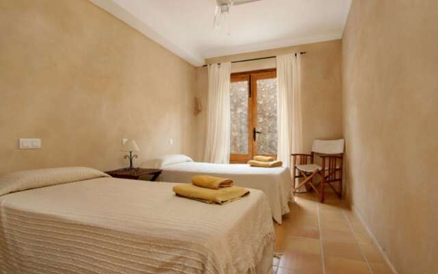 Poolside Villa Stay for Groups