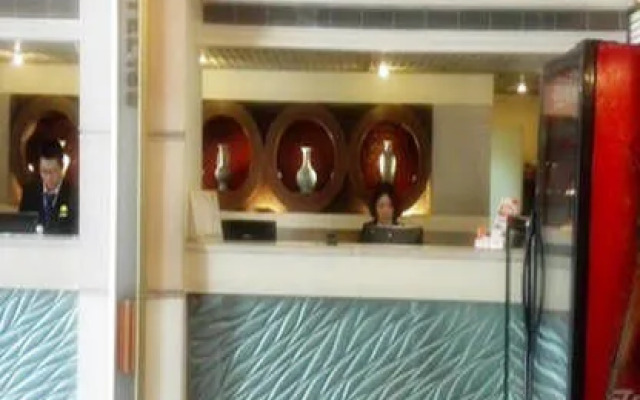 Motel 168 Wuxi Railway Station Branch