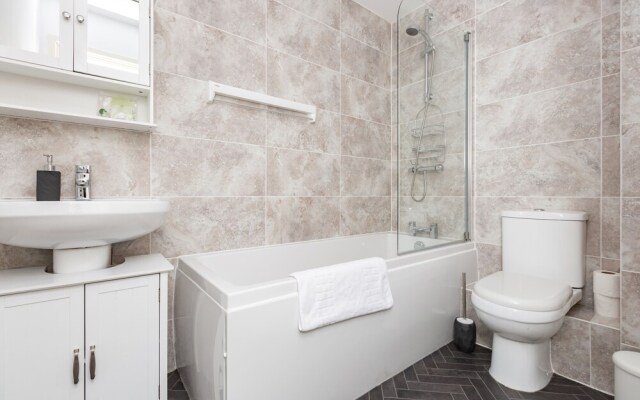 Theodora Suites by Kasar Stays