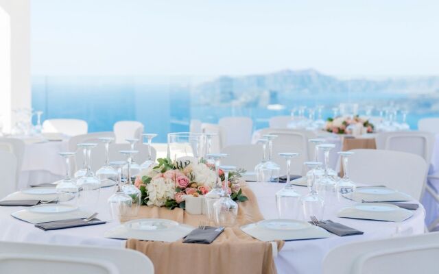 Caldera's Dolphin Suites