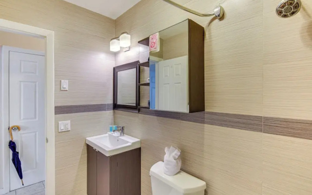 Centrally Located Hallandale Beach Condo