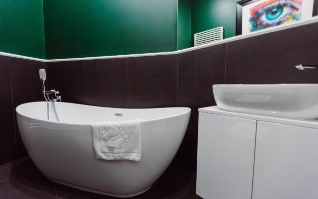 KrakowLiving - Blich Apartment