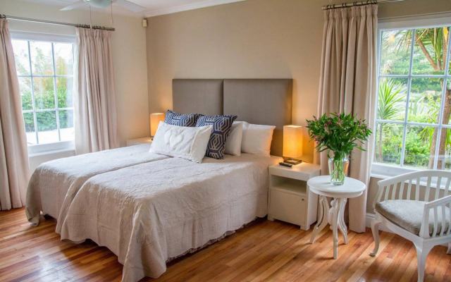 Milkwood Manor on Sea Hotel