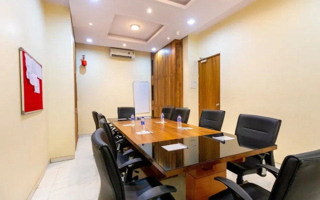 Hotel Apex International