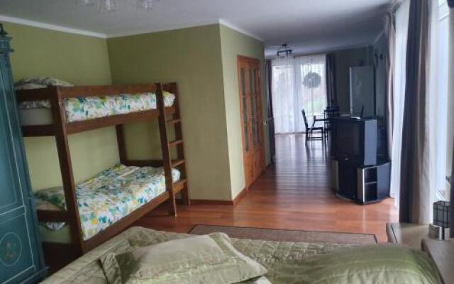 Family House Apartments