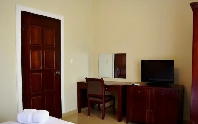 Aruba Breeze Condo