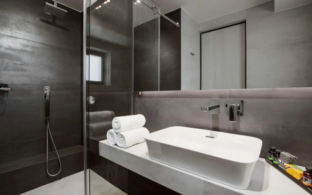 Ivis 4 Boutique Hotel