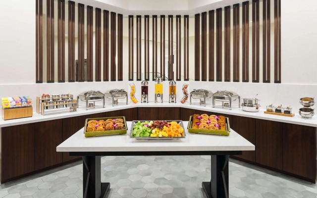 DoubleTree by Hilton San Diego - Del Mar